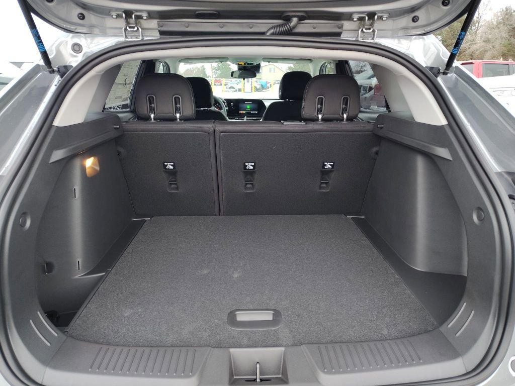 New 2026 Chevrolet Trax LS w/ LS Convenience Package image 9