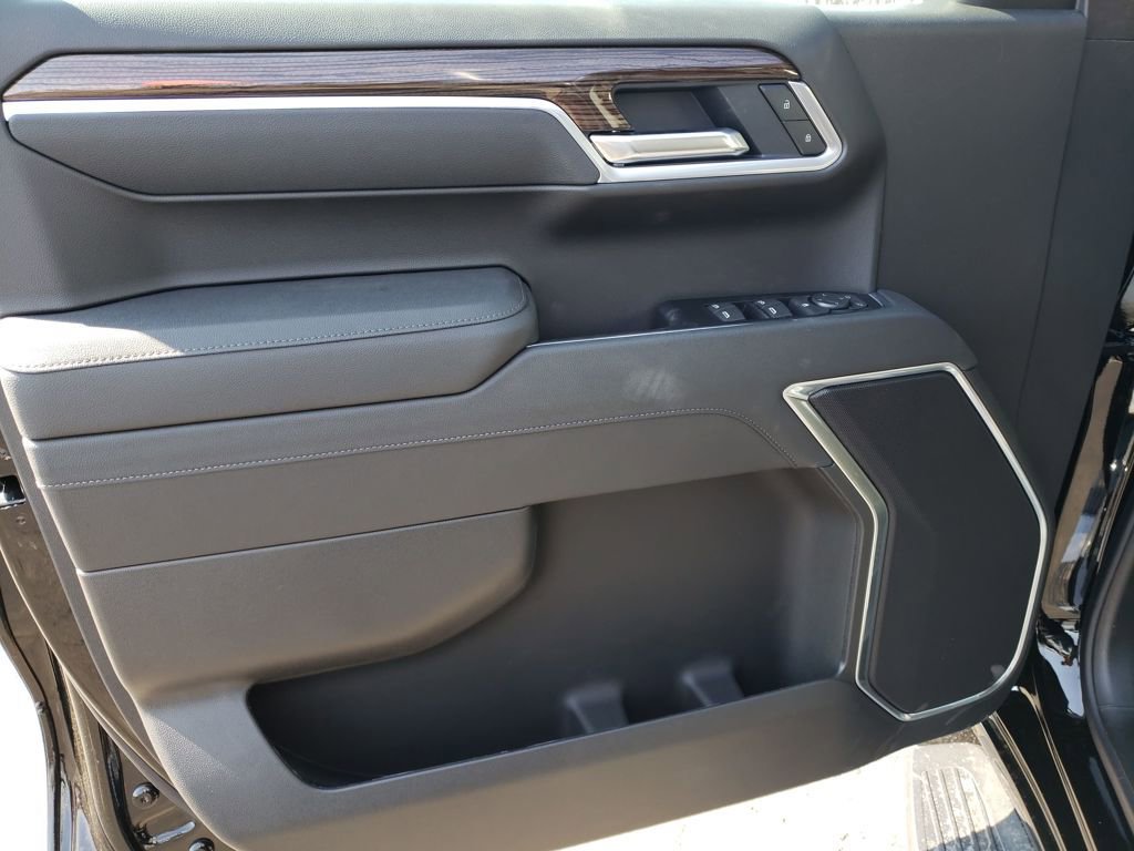 New 2026 Chevrolet Silverado 1500 LT image 10