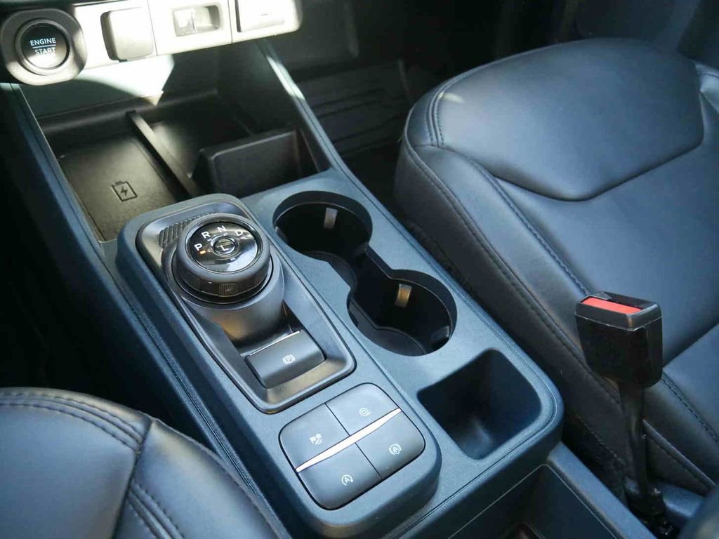 Used 2024 Ford Maverick Lariat w/ Black Appearance Package image 32