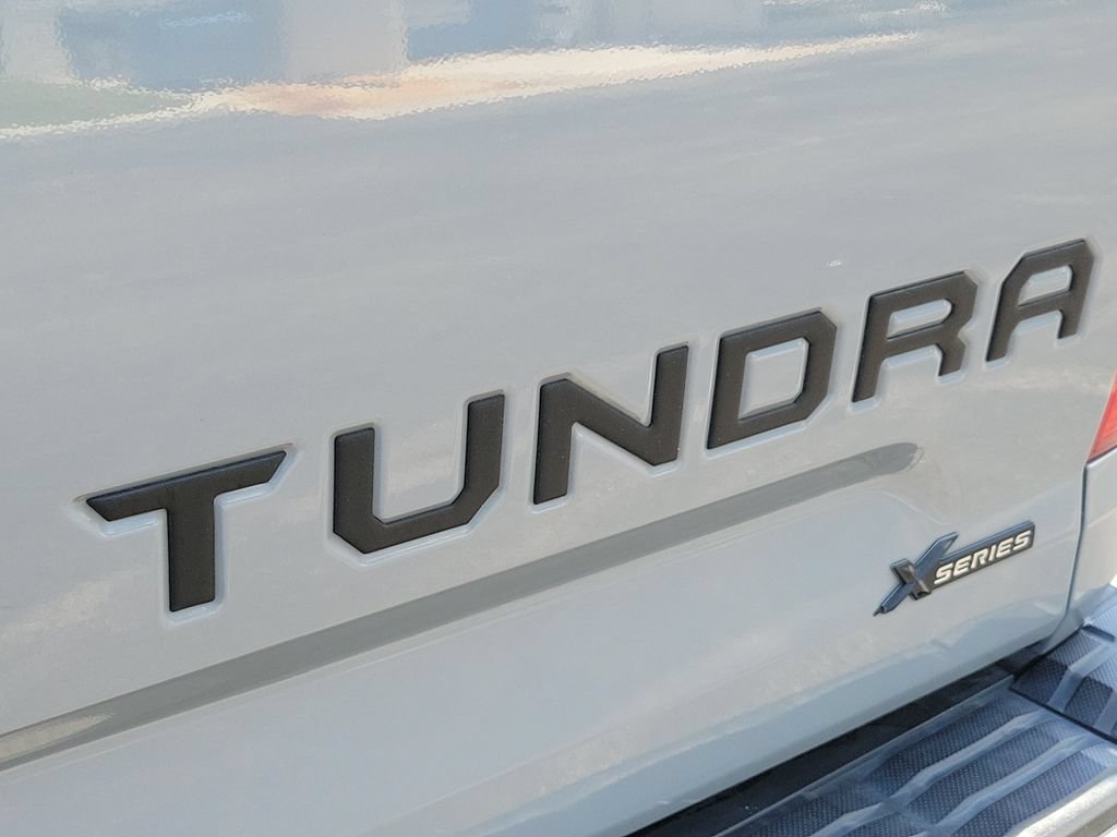 Used 2021 Toyota Tundra SR5 w/ SR5 Upgrade Package AWD/4WD image 11