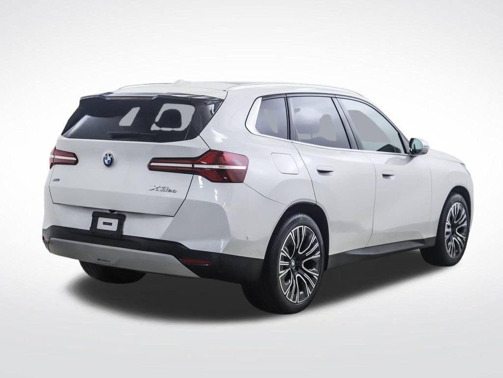 Certified 2025 BMW X3 xDrive30i w/ Convenience Package AWD/4WD image 5