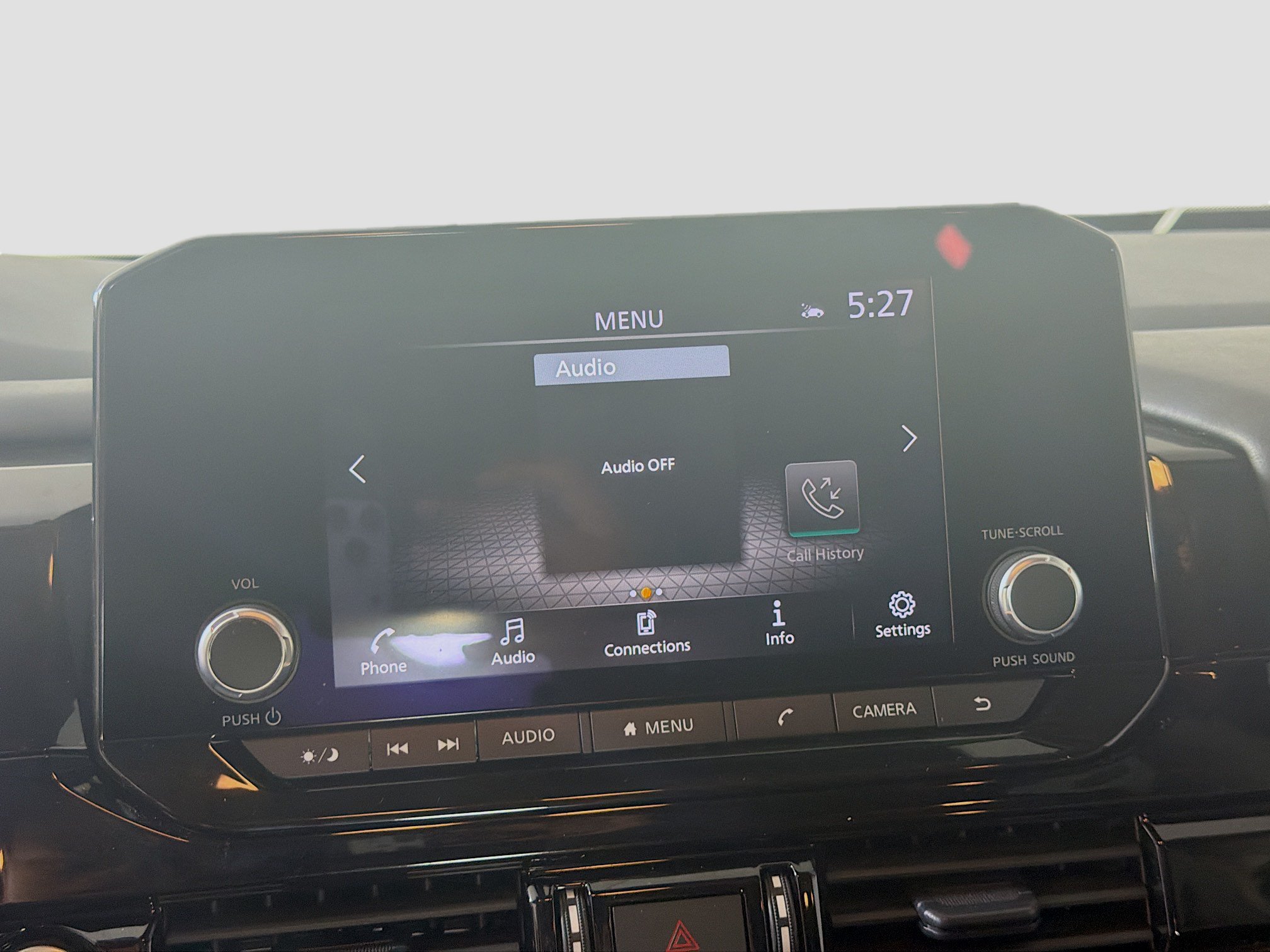 Used 2024 Nissan Pathfinder SV FWD image 19