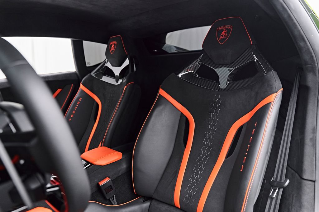 Used 2023 Lamborghini Huracan Tecnica RWD image 53