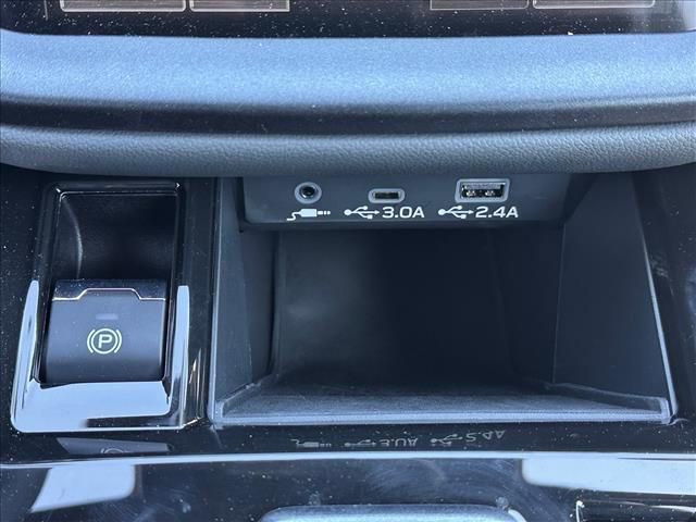 Used 2025 Subaru Outback Wilderness image 30