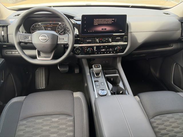 New 2026 Nissan Pathfinder SV w/ Cargo Package AWD/4WD image 12