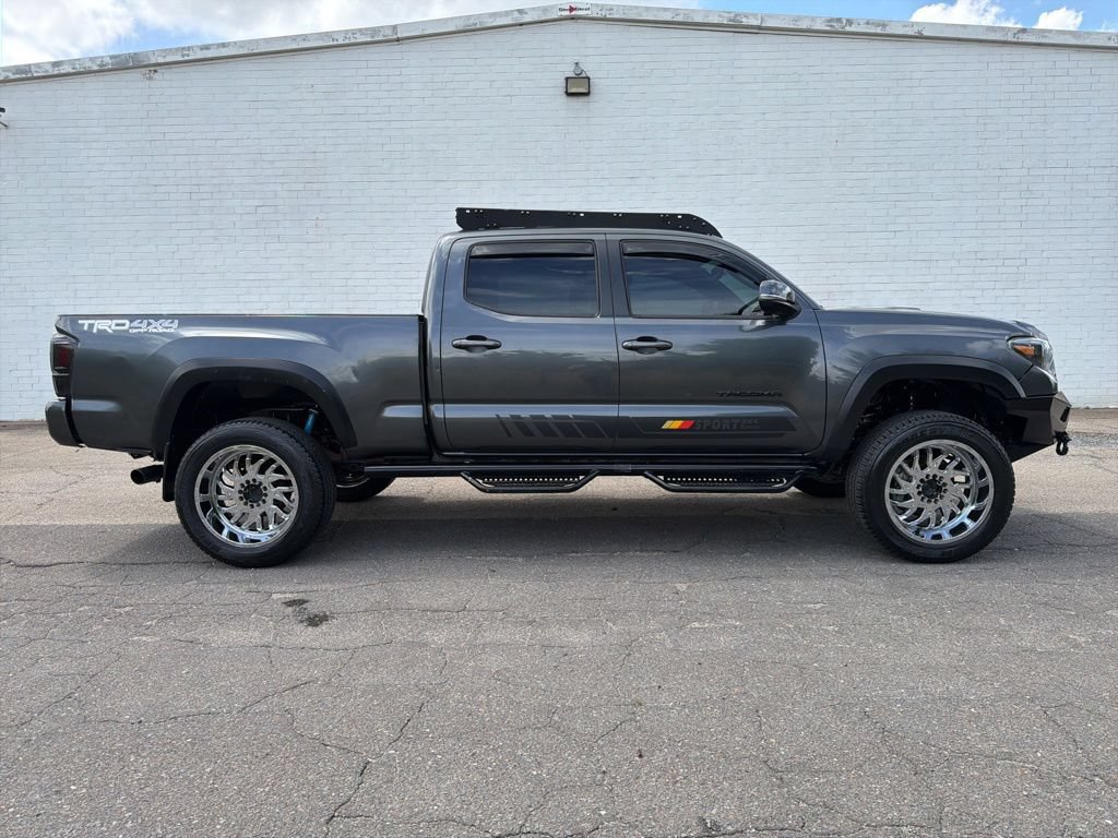 Used 2021 Toyota Tacoma TRD Off-Road w/ Technology Package AWD/4WD image 1