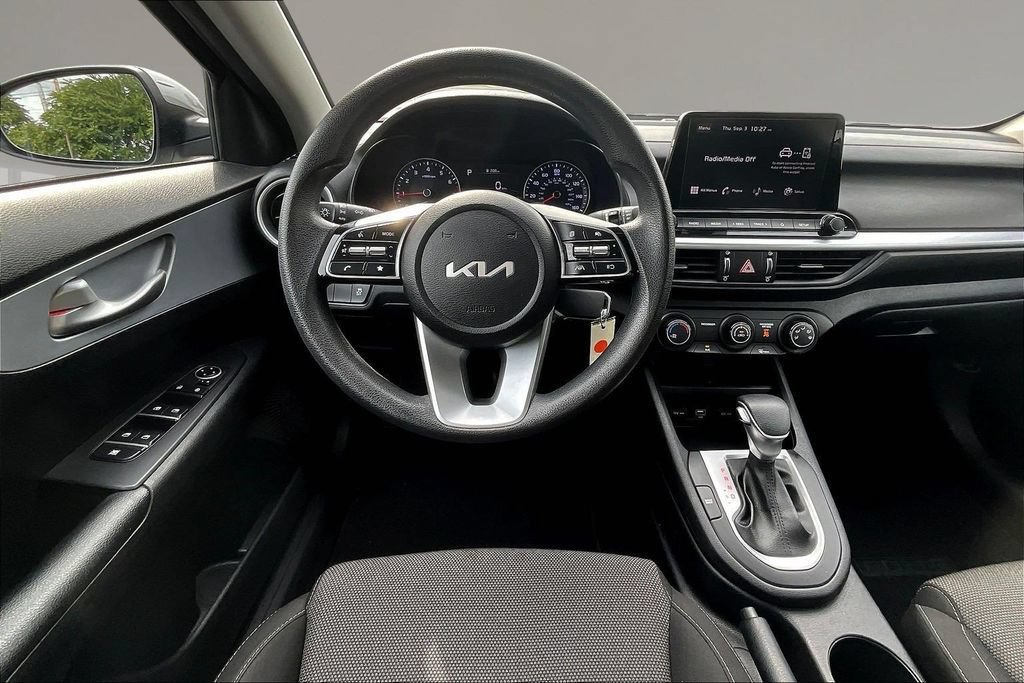 Used 2023 Kia Forte LXS FWD image 8
