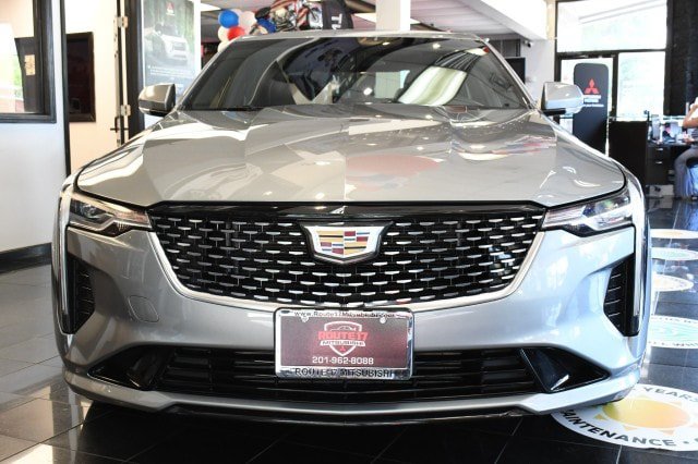 Used 2023 Cadillac CT4 Luxury w/ Sun And Sound Package AWD/4WD image 2