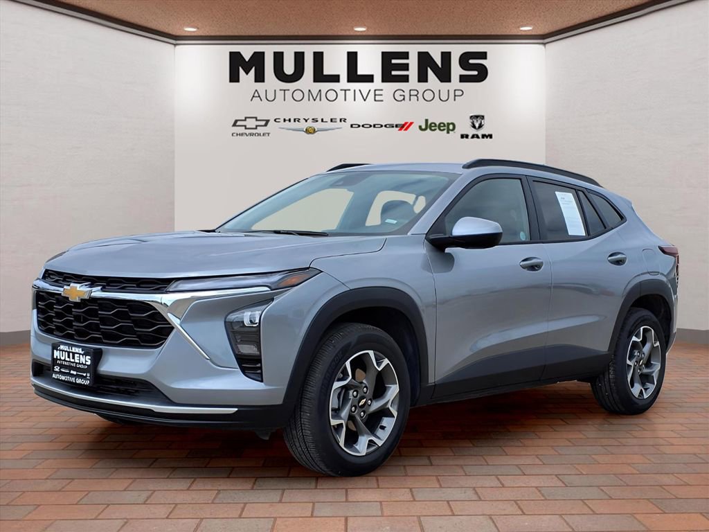 Used 2026 Chevrolet Trax LT video 1