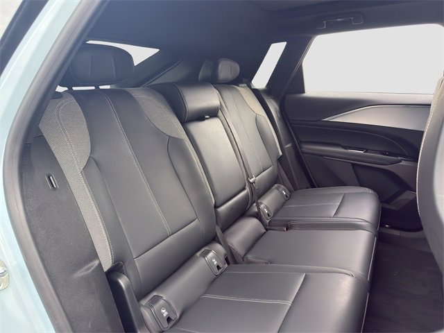 Used 2024 Cadillac Lyriq Tech image 18