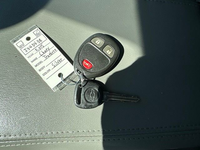 Used 2015 Chevrolet Traverse LS FWD image 37