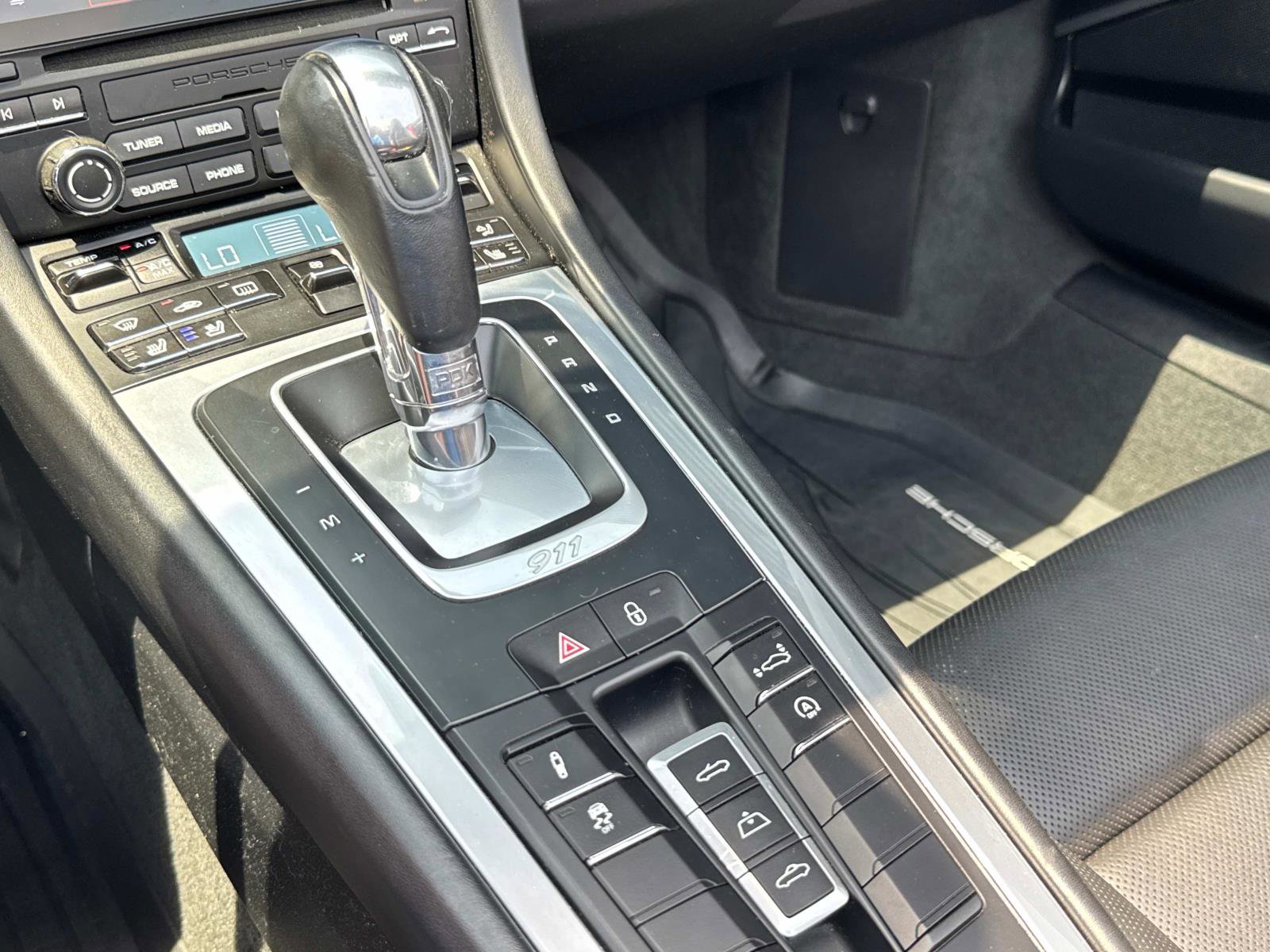 Certified 2019 Porsche 911 Turbo image 25