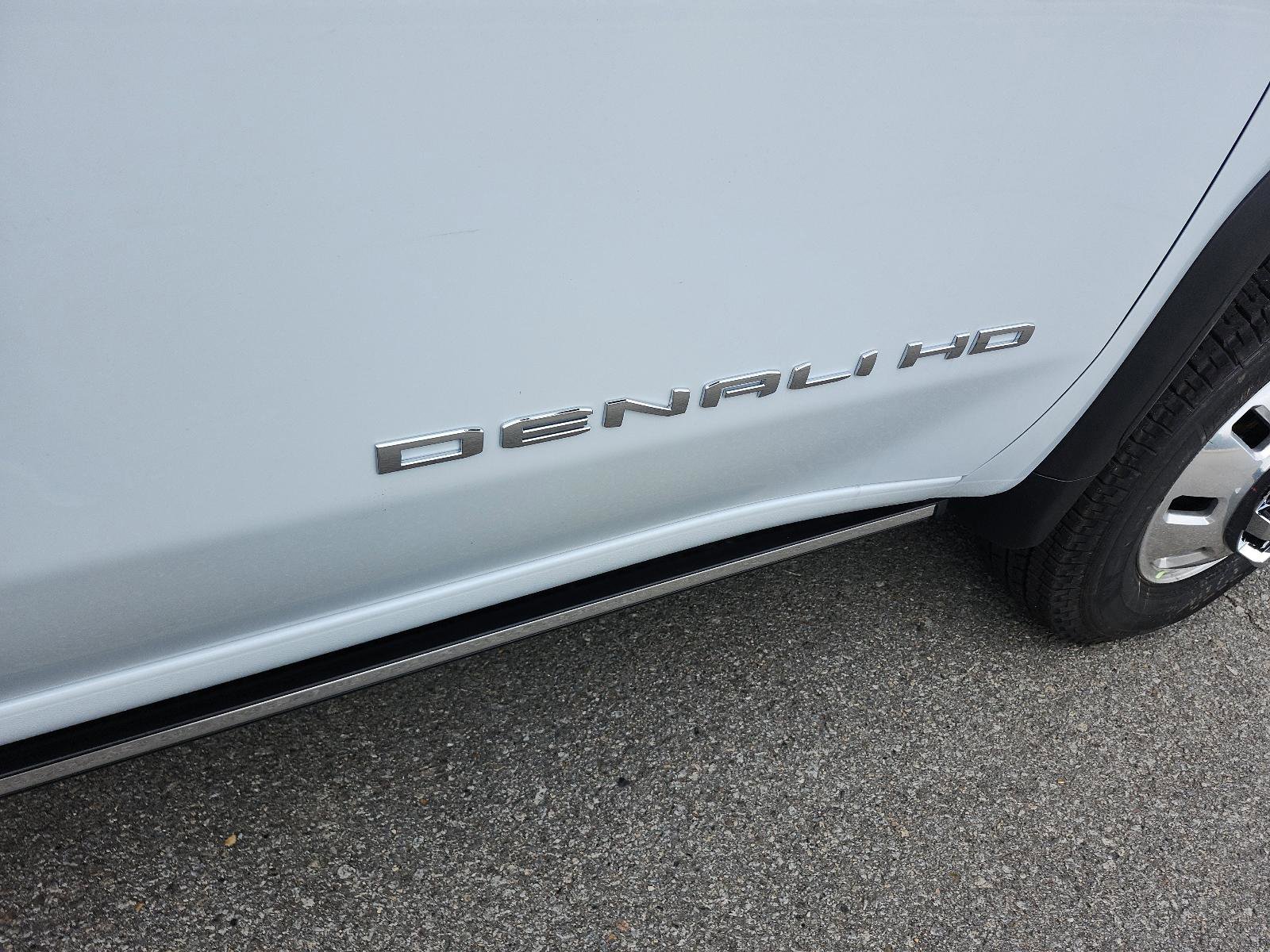 New 2026 GMC Sierra 3500 Denali Ultimate image 6
