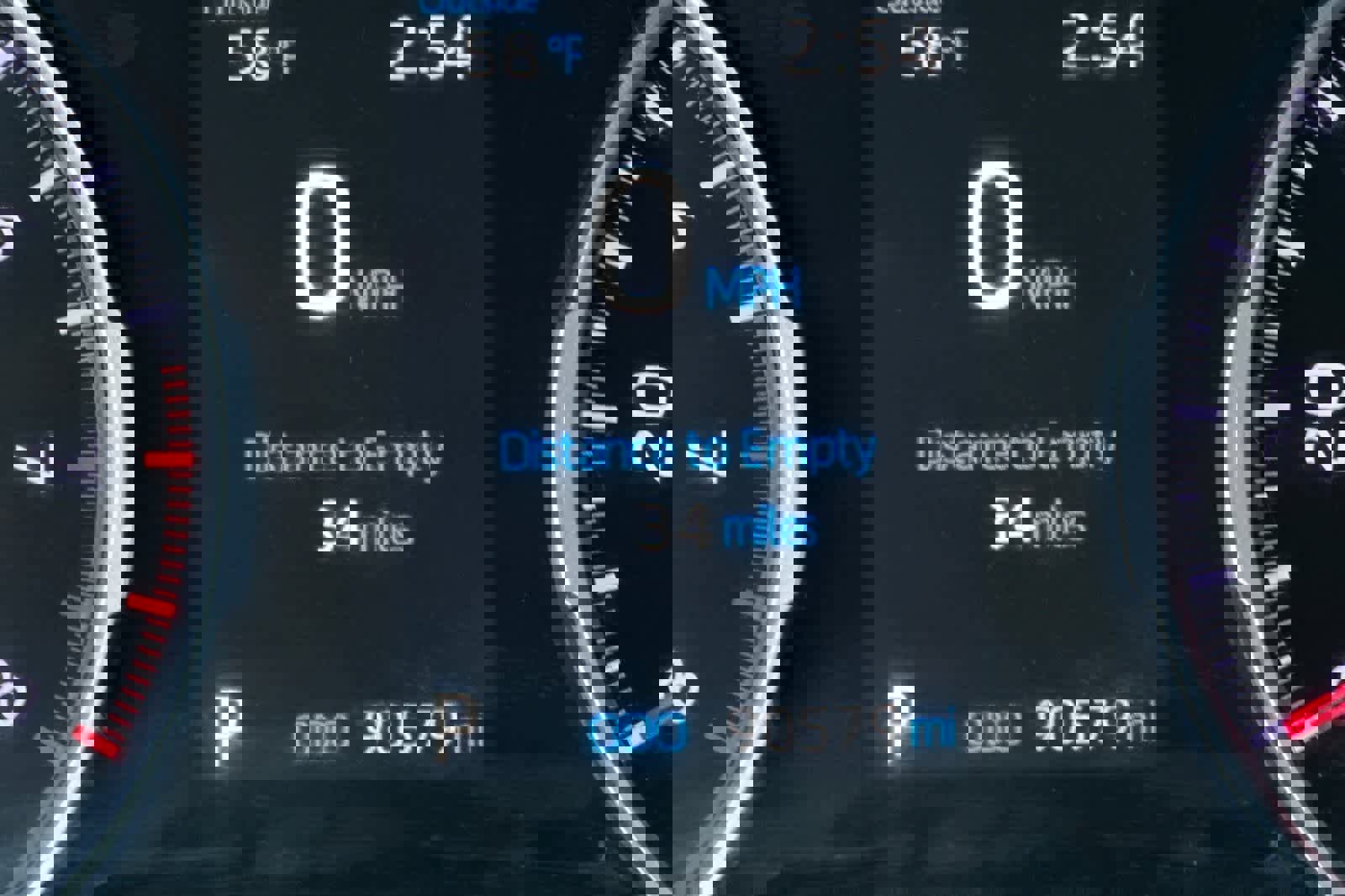 Used 2022 Toyota RAV4 LE image 24