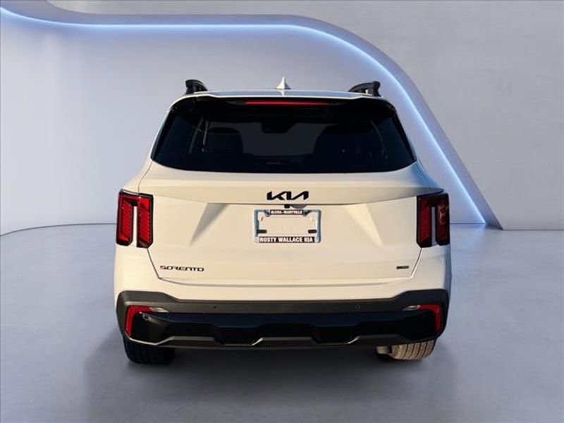 New 2026 Kia Sorento SX image 4