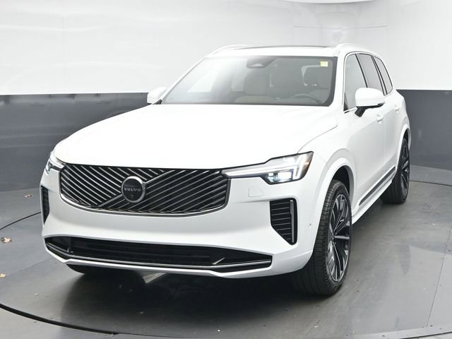 New 2026 Volvo XC90 B6 Plus image 3