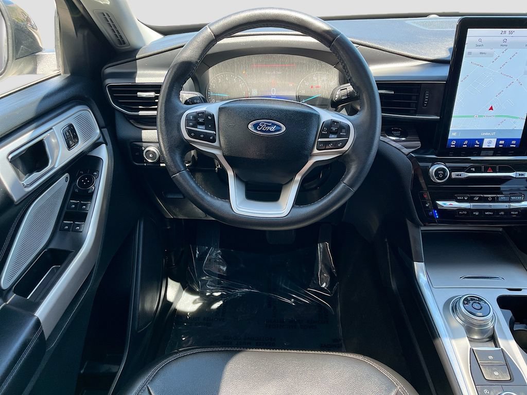 Used 2024 Ford Explorer Limited w/ Limited Technology Package AWD/4WD image 24