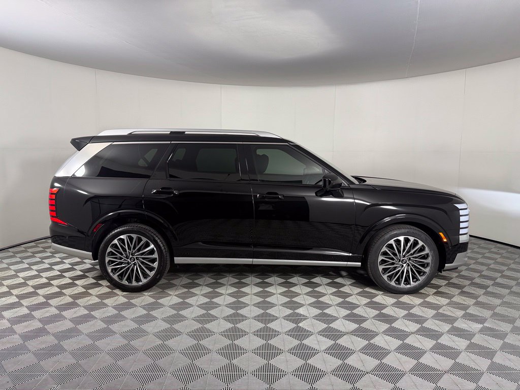 Used 2026 Hyundai Palisade Calligraphy FWD image 7