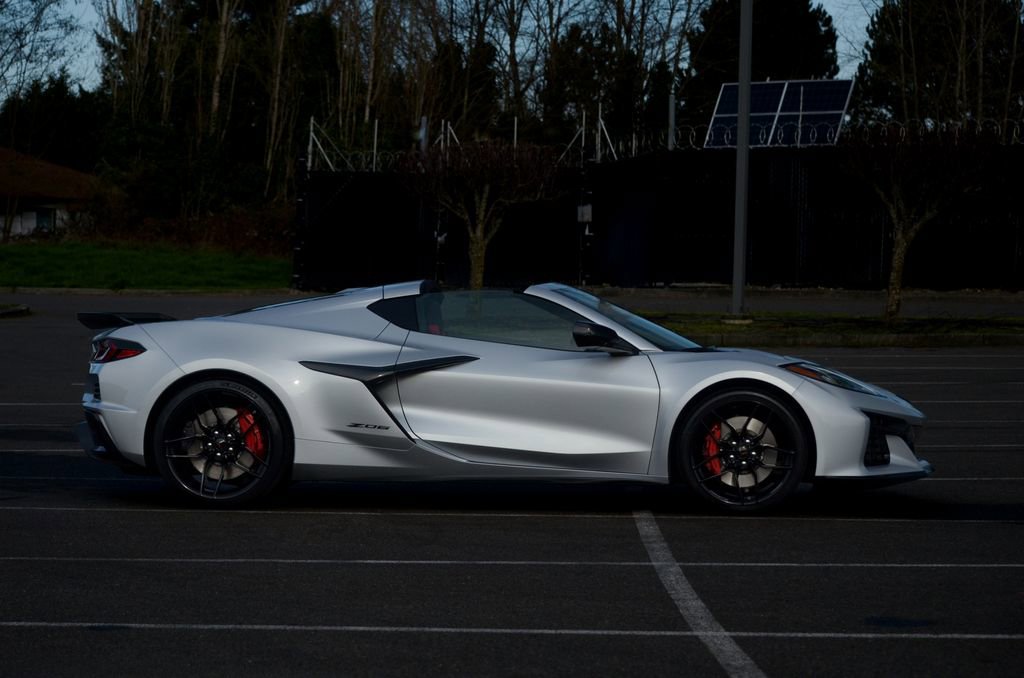 New 2026 Chevrolet Corvette Z06 w/ Battery Protection Package image 5