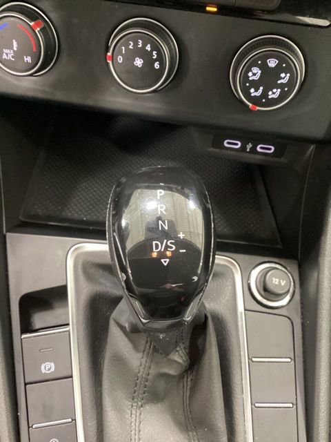 Certified 2023 Volkswagen Jetta S FWD image 16