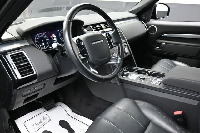 Used 2020 Land Rover Discovery Landmark AWD/4WD image 14