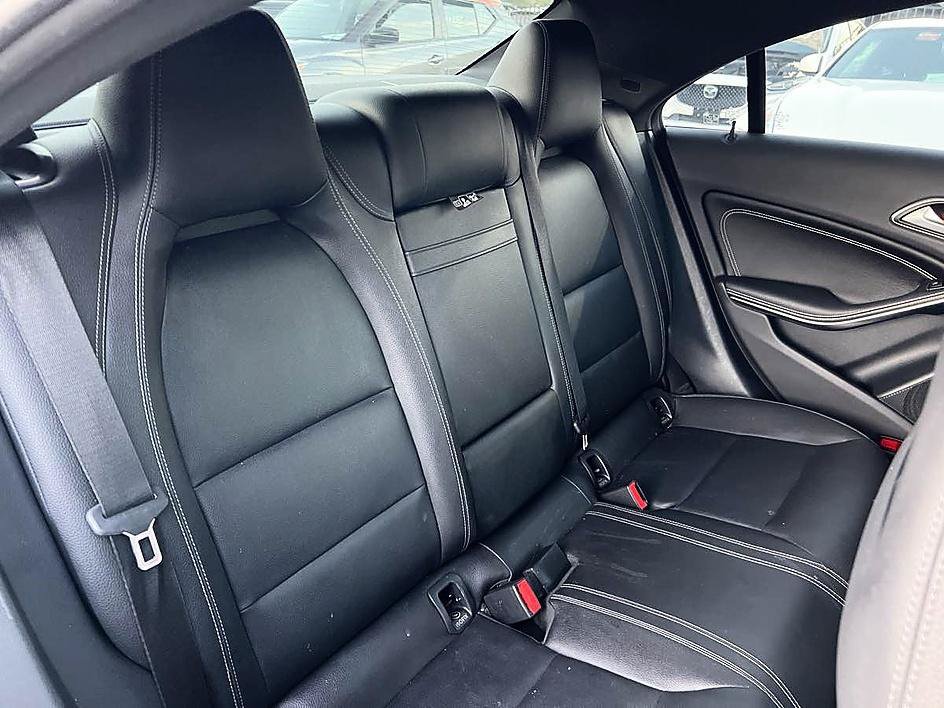 Used 2018 Mercedes-Benz CLA 250 image 22
