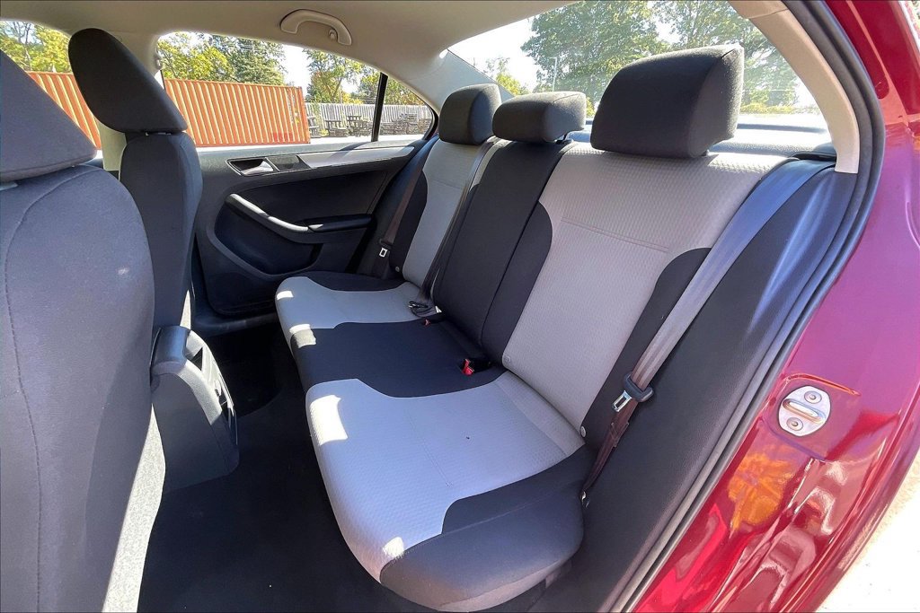 Used 2017 Volkswagen Jetta S FWD image 26