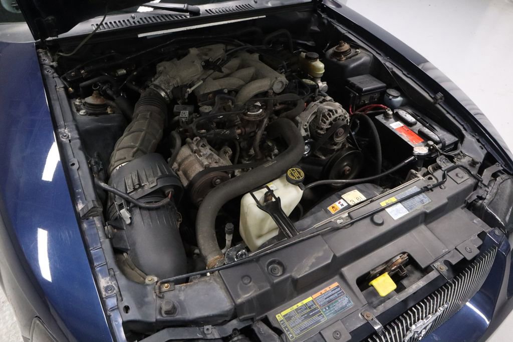 Used 2002 Ford Mustang Coupe image 12