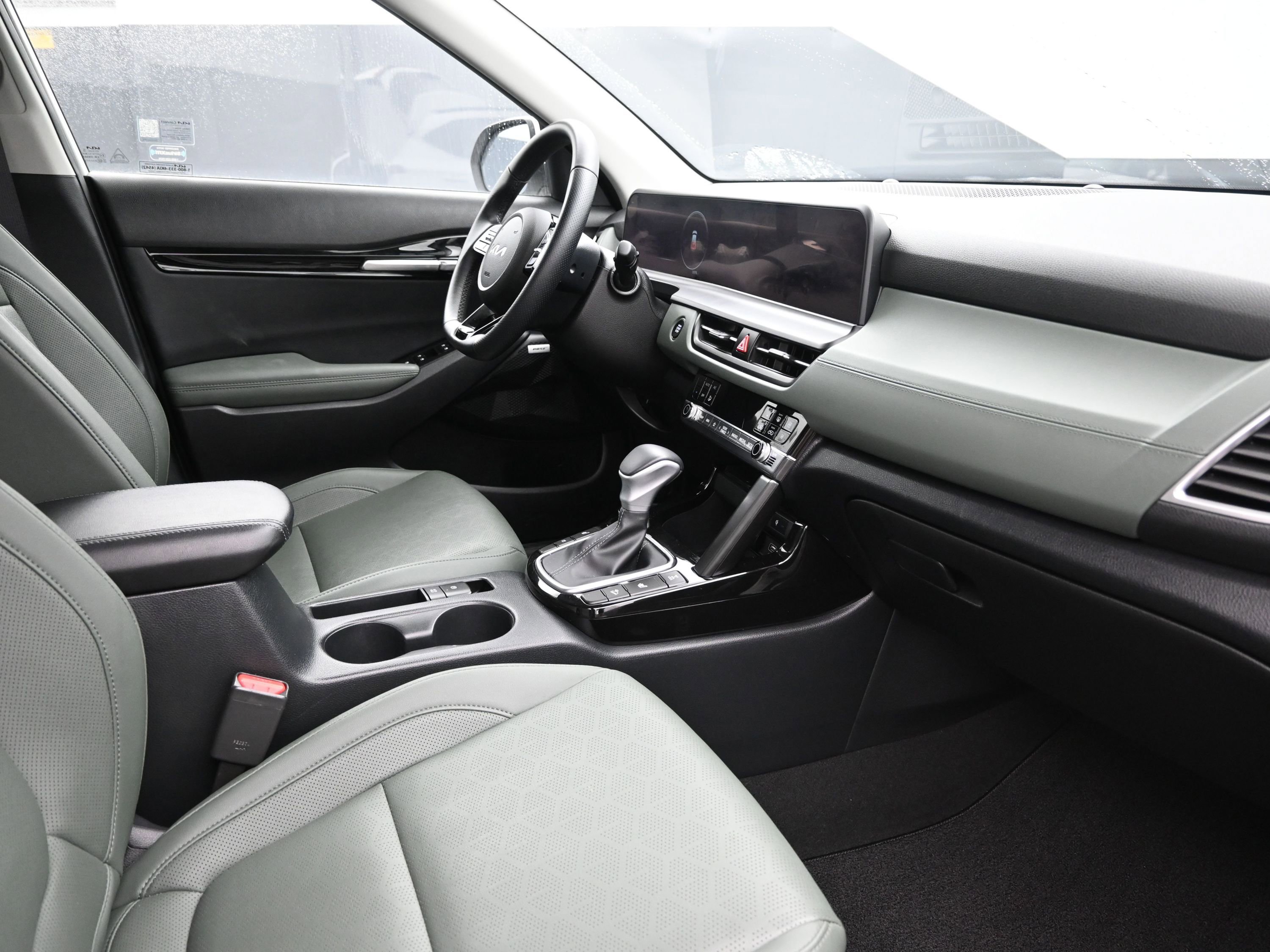 Used 2024 Kia Seltos SX image 26