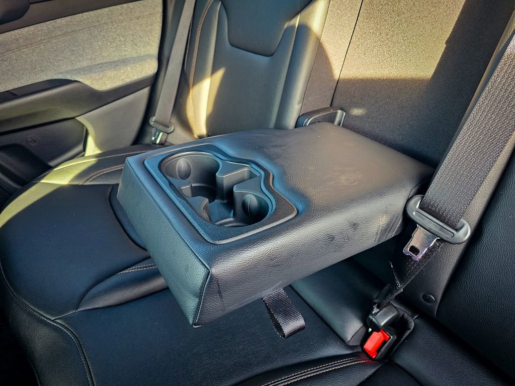 Used 2024 Jeep Compass Latitude image 30