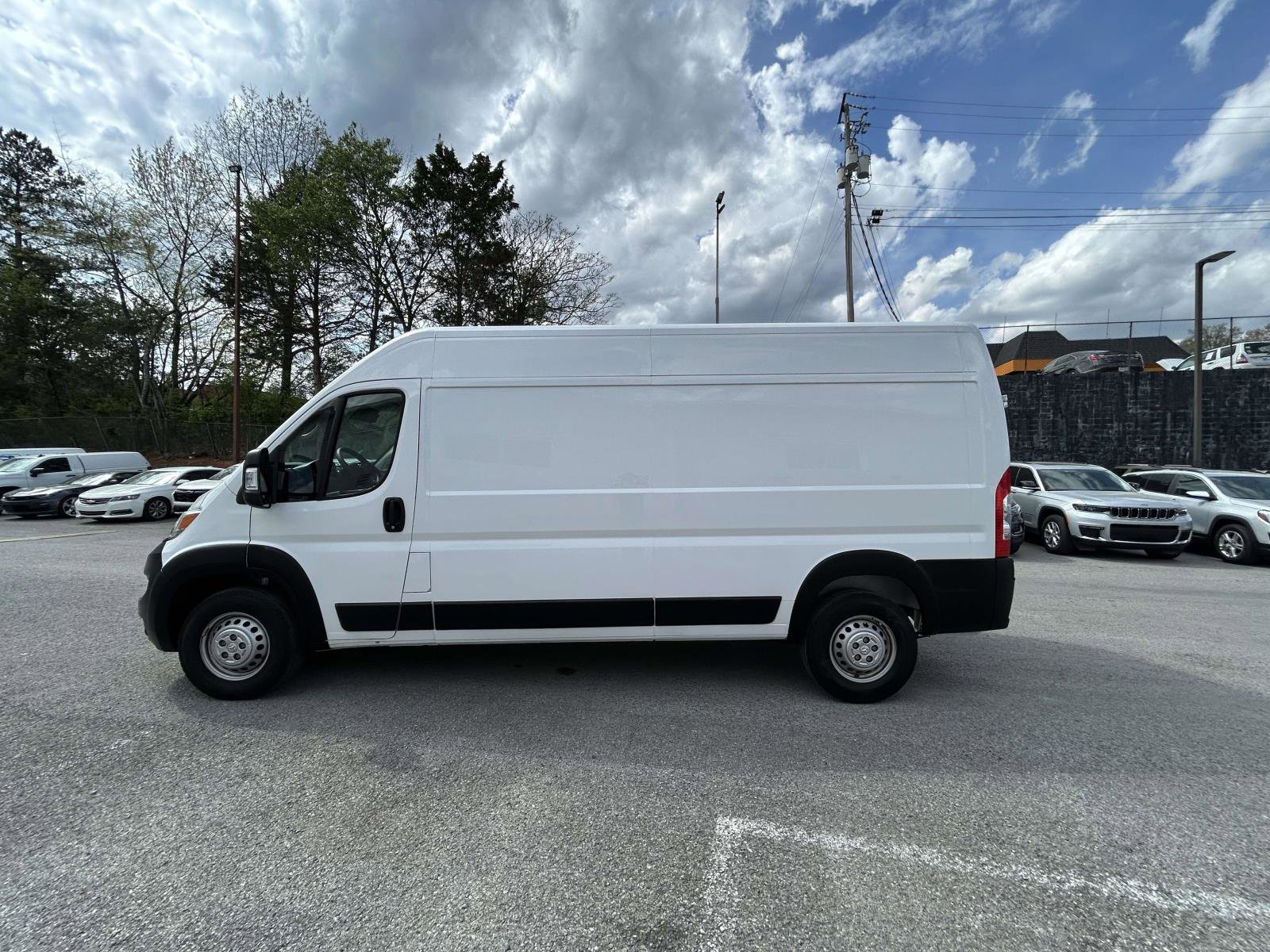 Used 2024 RAM ProMaster 2500 image 6