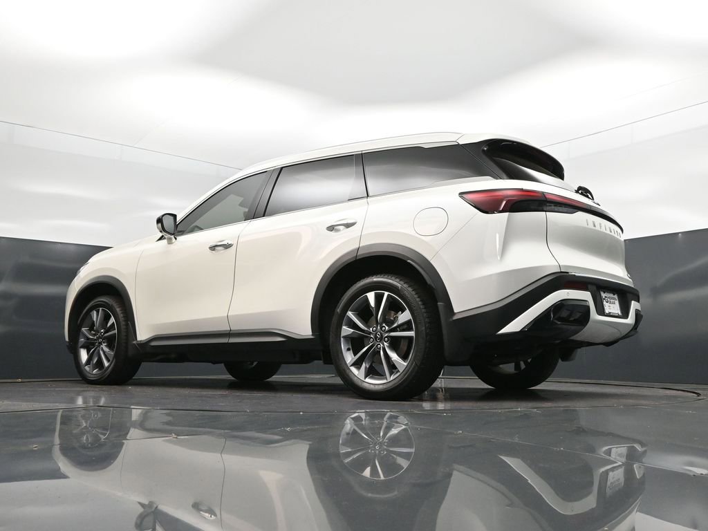 Used 2023 INFINITI QX60 Luxe w/ Cargo Package FWD image 42