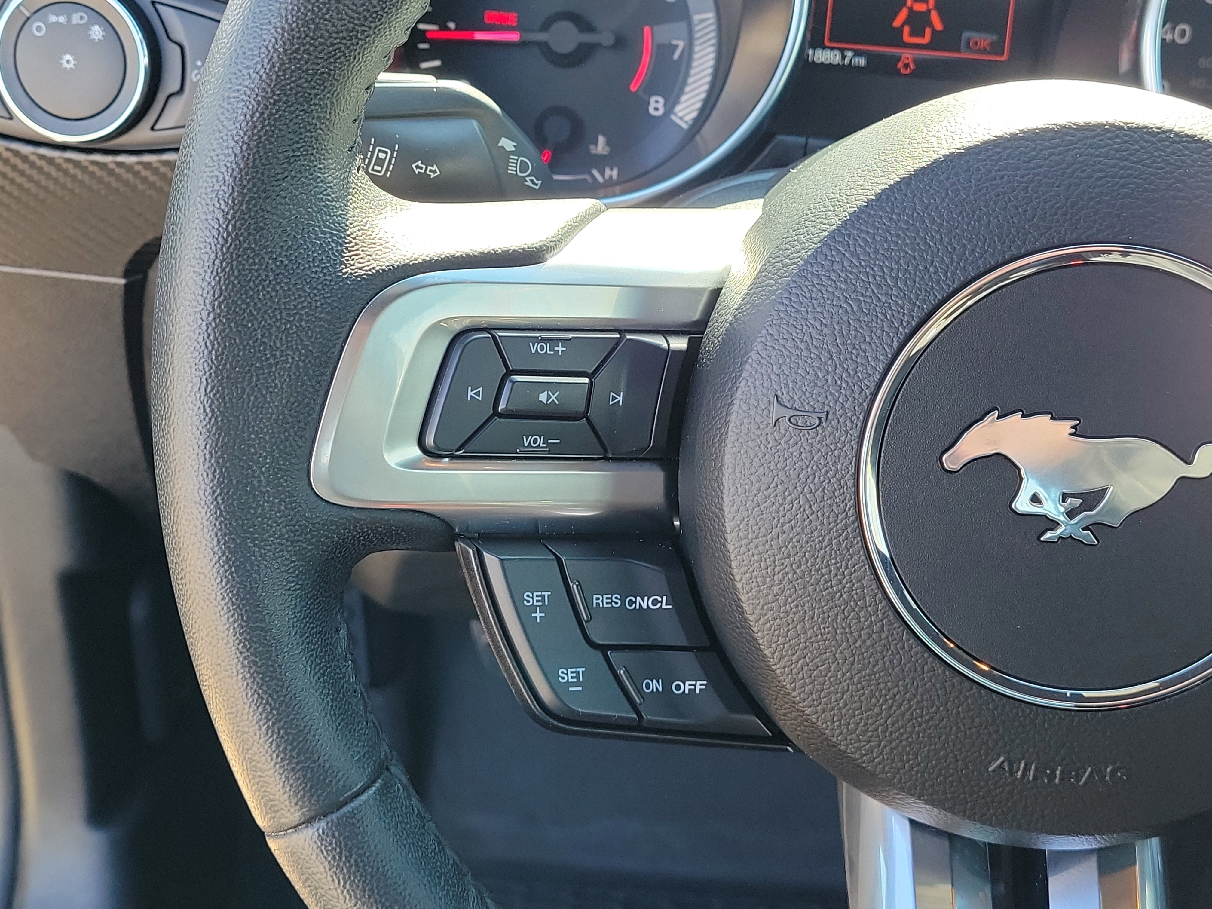 Used 2022 Ford Mustang EcoBoost image 20