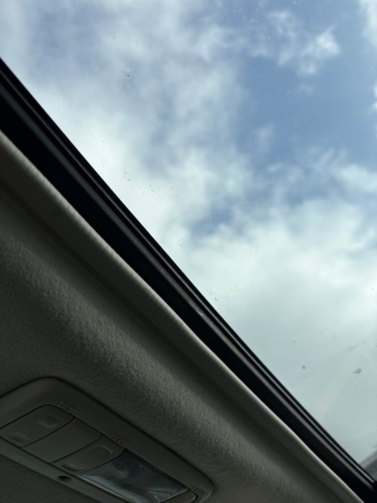 Used 2006 Toyota Matrix XR image 16