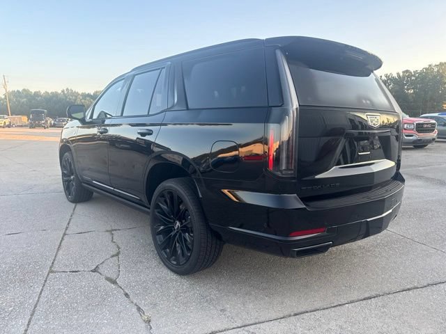 Used 2026 Cadillac Escalade Platinum Sport w/ LPO, ONYX Package AWD/4WD image 3
