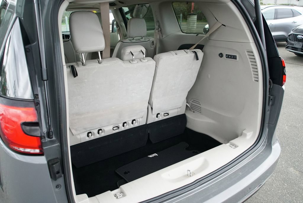 Used 2021 Chrysler Pacifica Limited w/ Premium & Safety Sphere Group AWD/4WD image 24