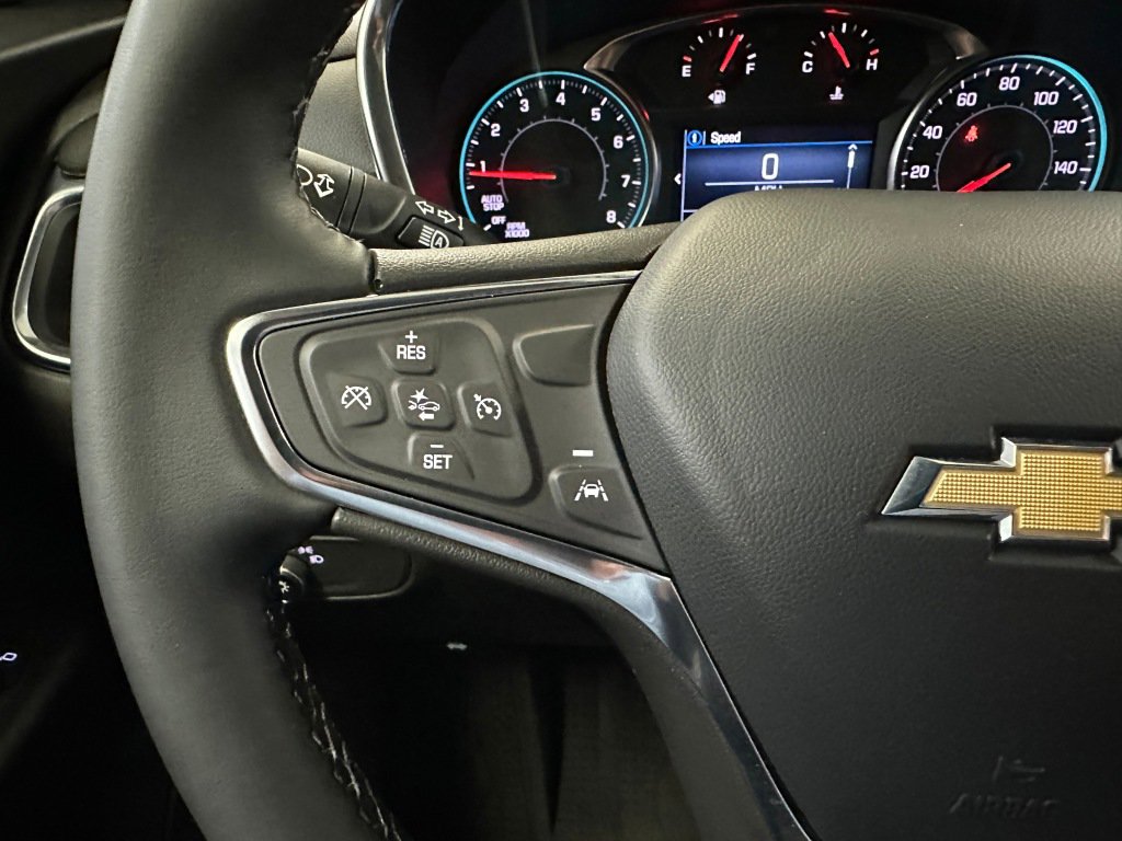 Used 2024 Chevrolet Equinox LT w/ LPO, Floor Liner Package image 8