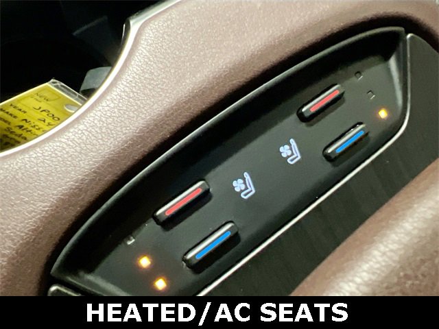 Used 2021 Toyota Venza XLE image 14