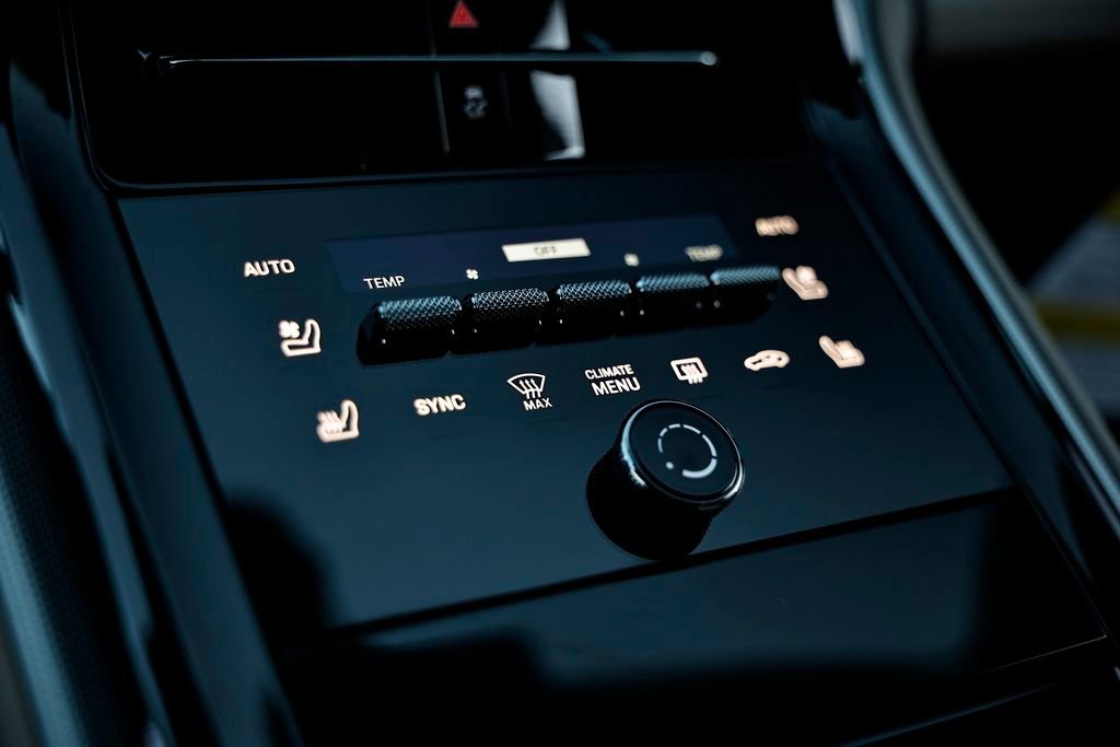 New 2026 Porsche Panamera 4 AWD/4WD image 39