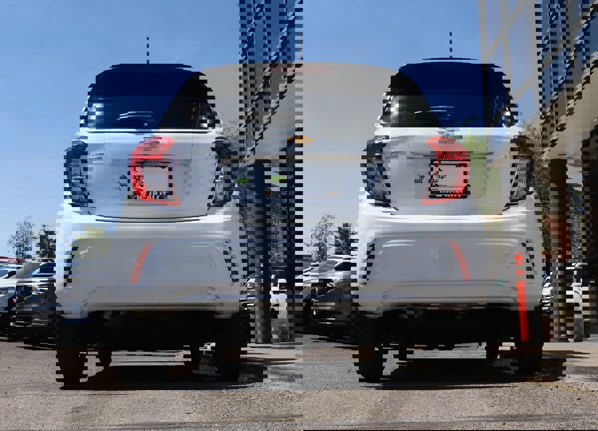 Used 2017 Chevrolet Spark LT FWD image 12