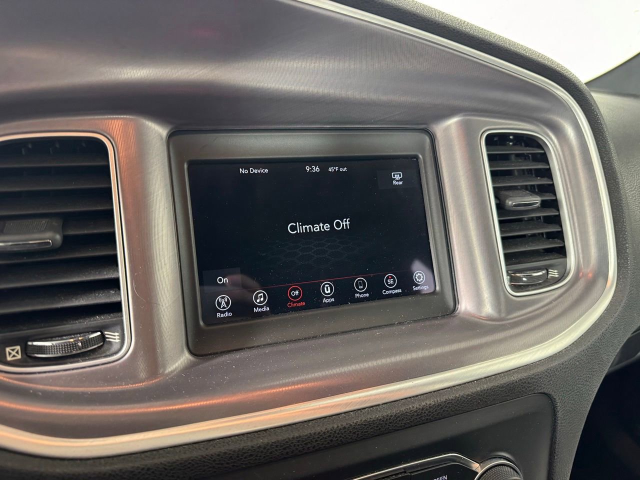 Used 2022 Dodge Charger SXT image 14