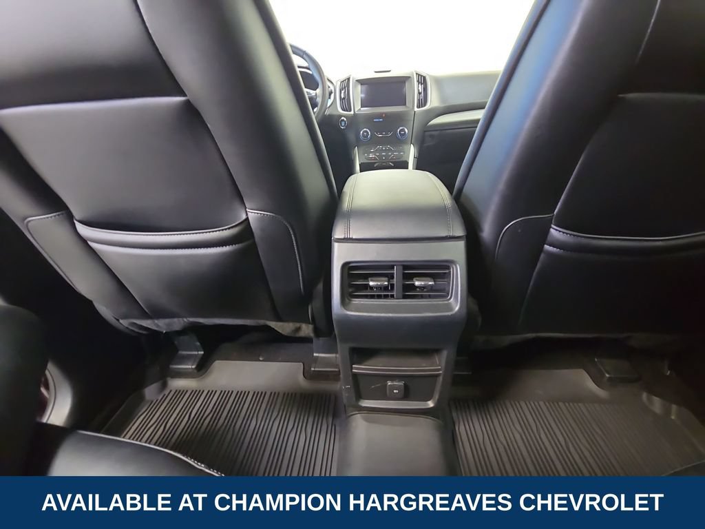 Used 2020 Ford Edge SEL w/ Cold Weather Package AWD/4WD image 29