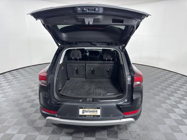 Used 2024 Chevrolet TrailBlazer LT w/ Convenience Package image 13