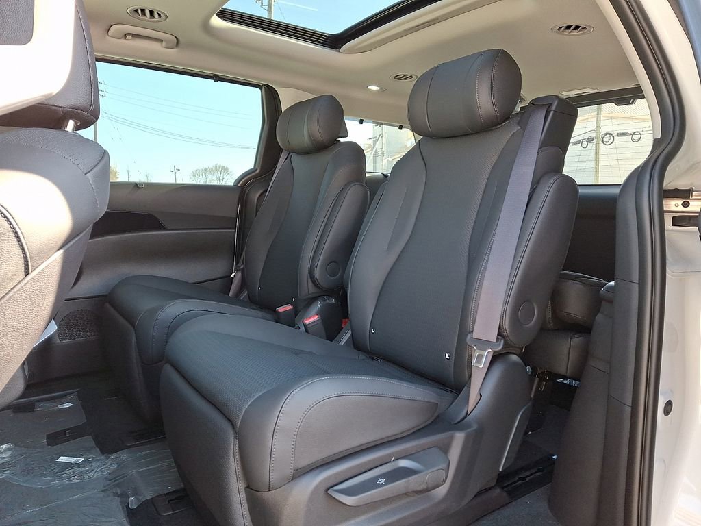 New 2026 Kia Carnival SX Prestige image 5