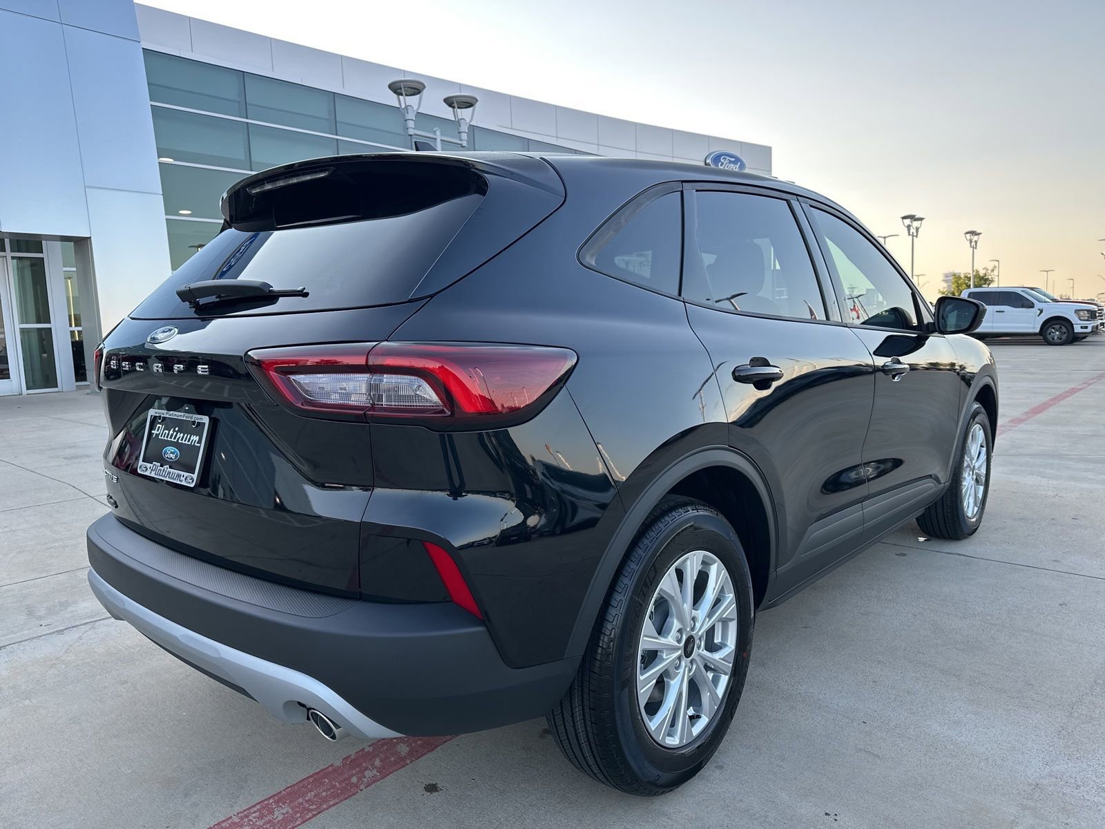 Used 2025 Ford Escape Active FWD image 26