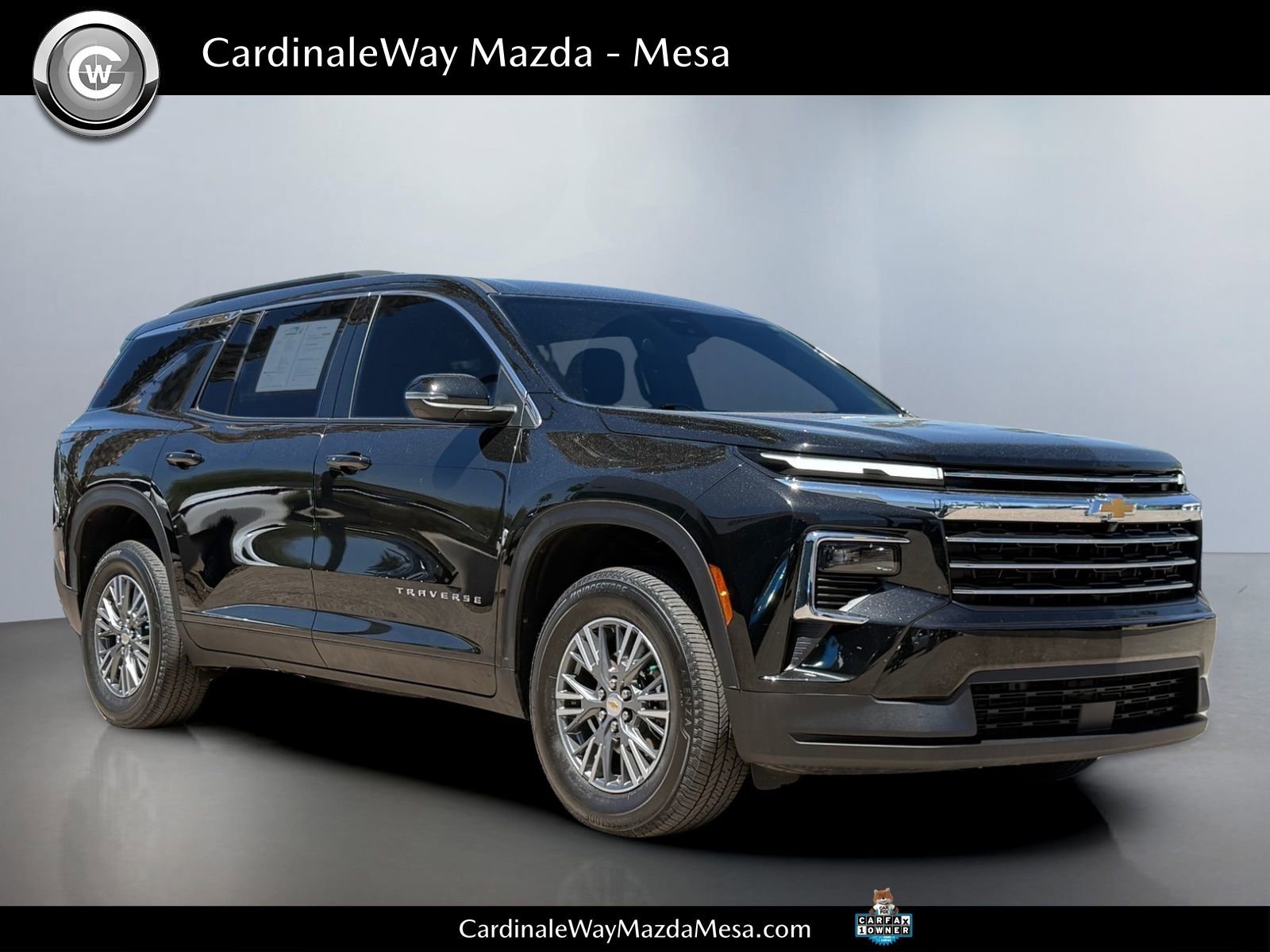 Used 2025 Chevrolet Traverse LT