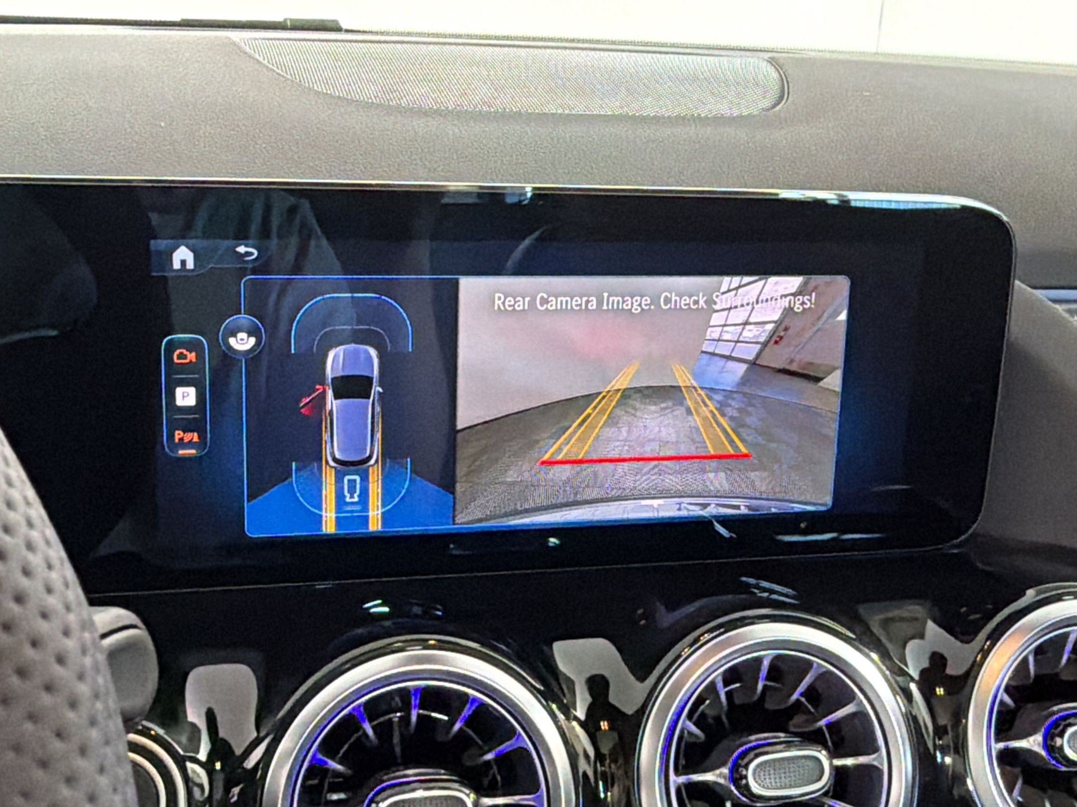 New 2026 Mercedes-Benz GLA 35 AMG 4MATIC image 20