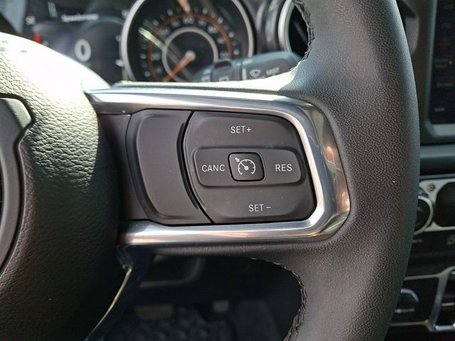 Used 2023 Jeep Wrangler Sahara image 22