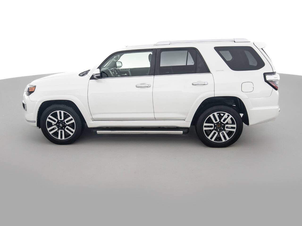 Used 2019 Toyota 4Runner Limited image 8
