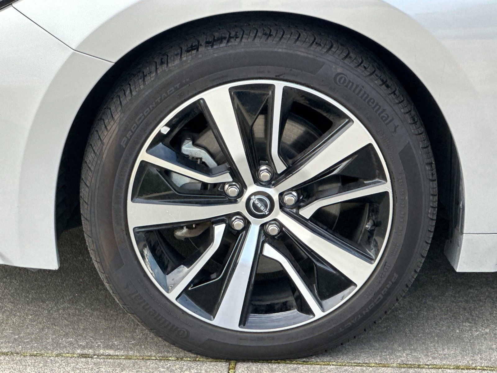 Used 2023 Nissan Maxima SV w/ Floor Mat Group image 23